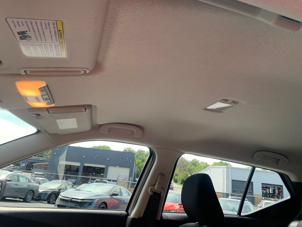 Used 2025 Nissan Kicks Play S FWD image 26