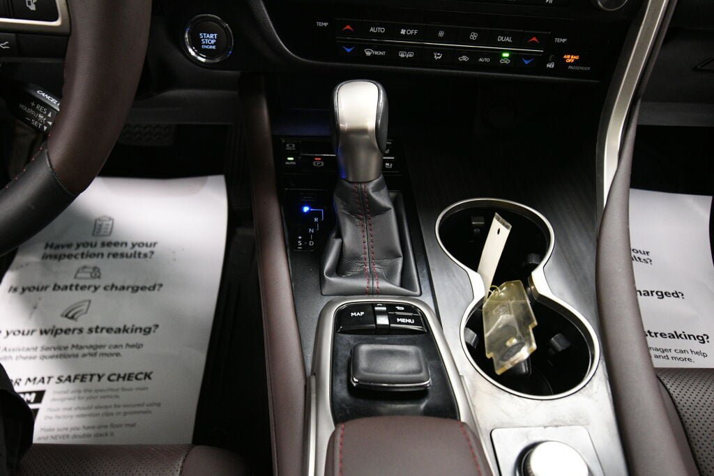 Used 2019 Lexus RX 350 AWD w/ Navigation Package image 17