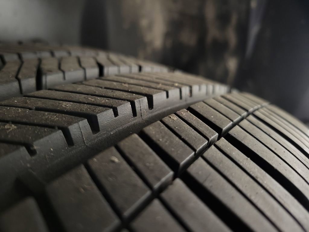 Used 2013 Cadillac Escalade ESV Platinum image 12