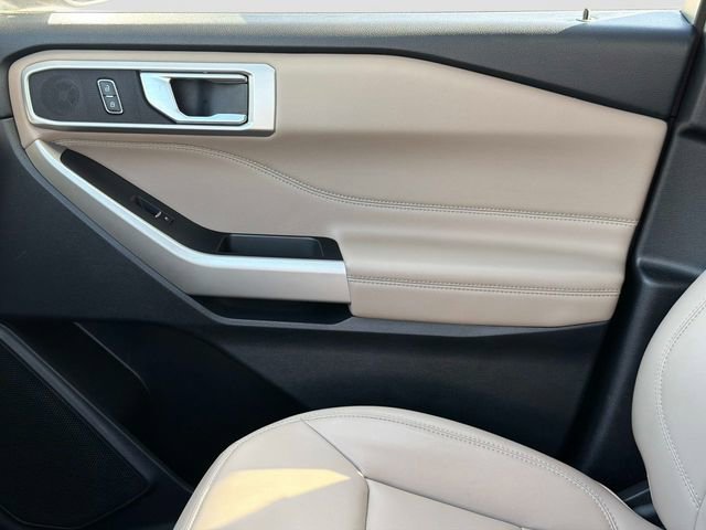 Used 2024 Ford Explorer XLT w/ Equipment Group 202A image 22