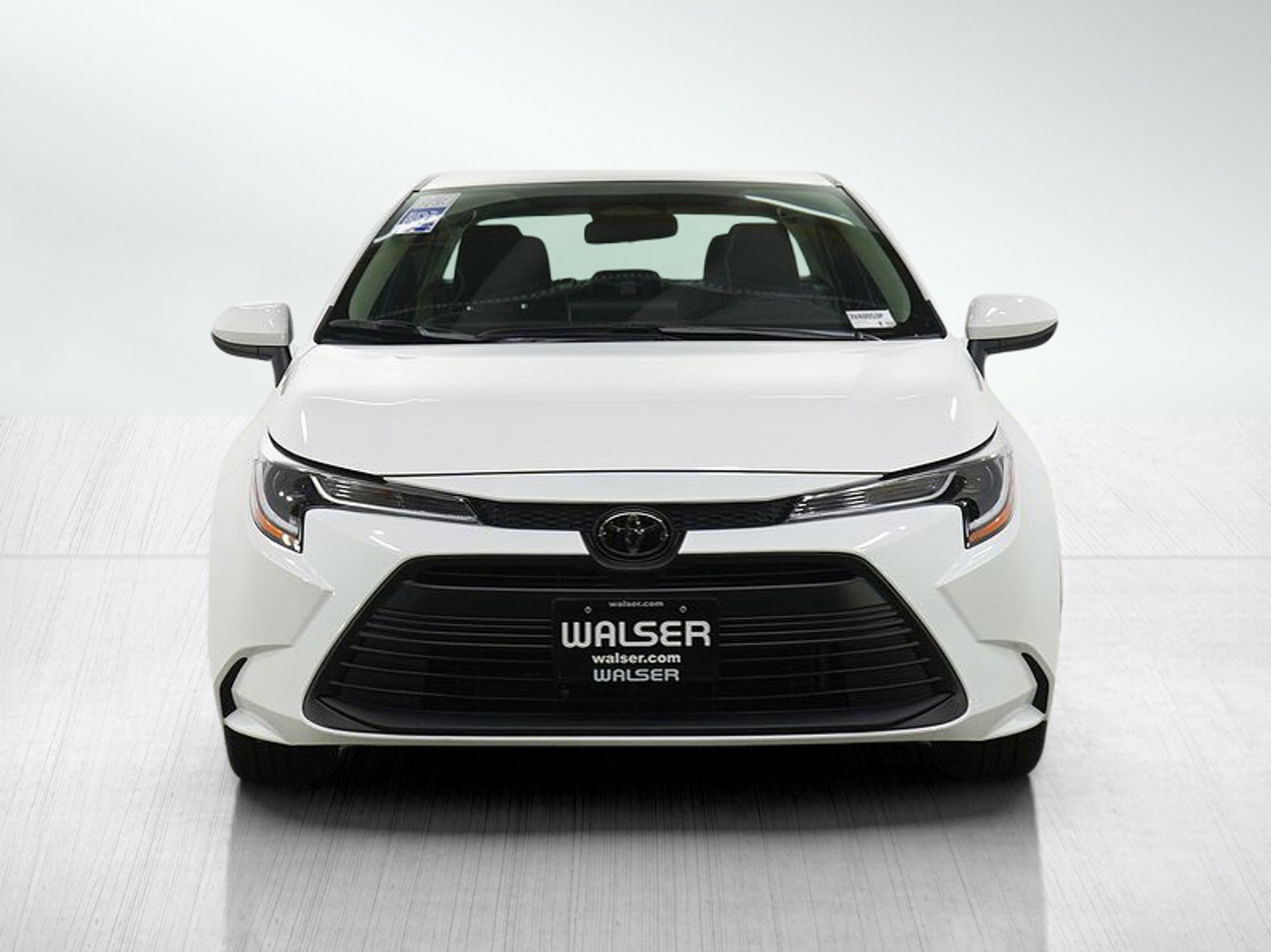 Used 2025 Toyota Corolla LE FWD image 11