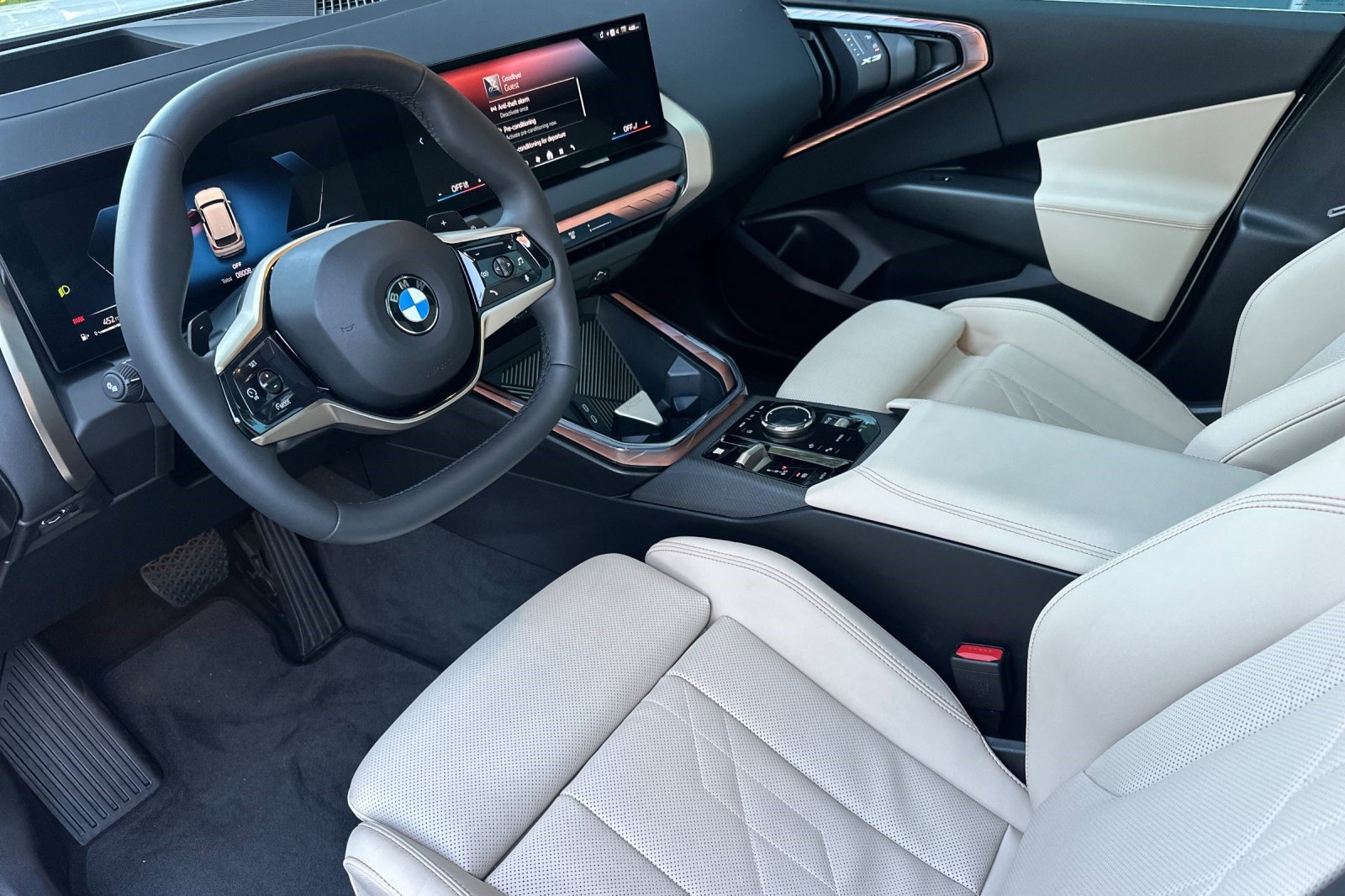 Used 2025 BMW X3 xDrive30i w/ Premium Package image 11