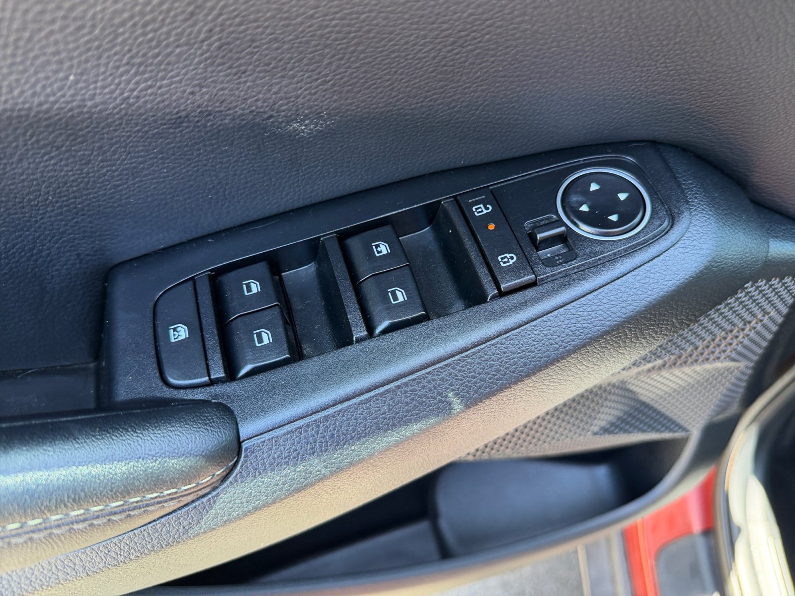 Used 2024 Kia Seltos S FWD image 17
