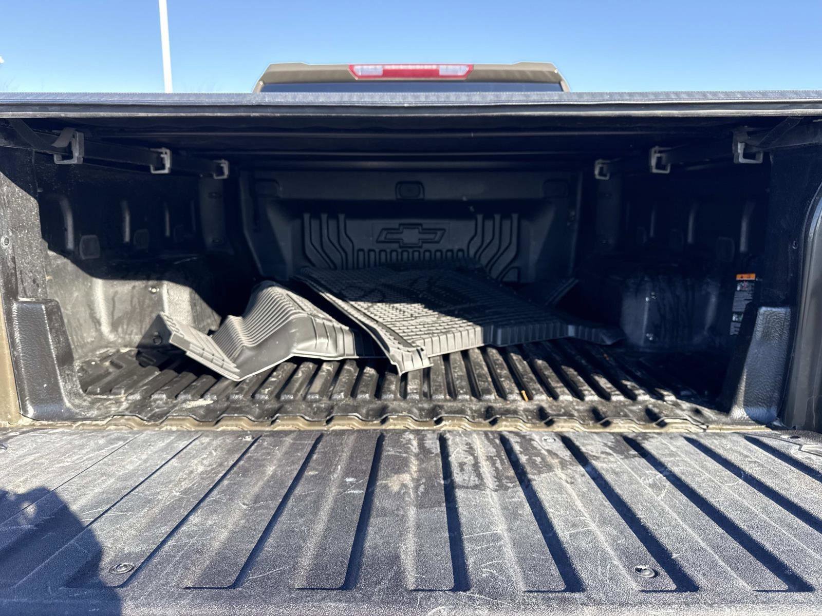 Used 2023 Chevrolet Silverado 1500 LT image 20