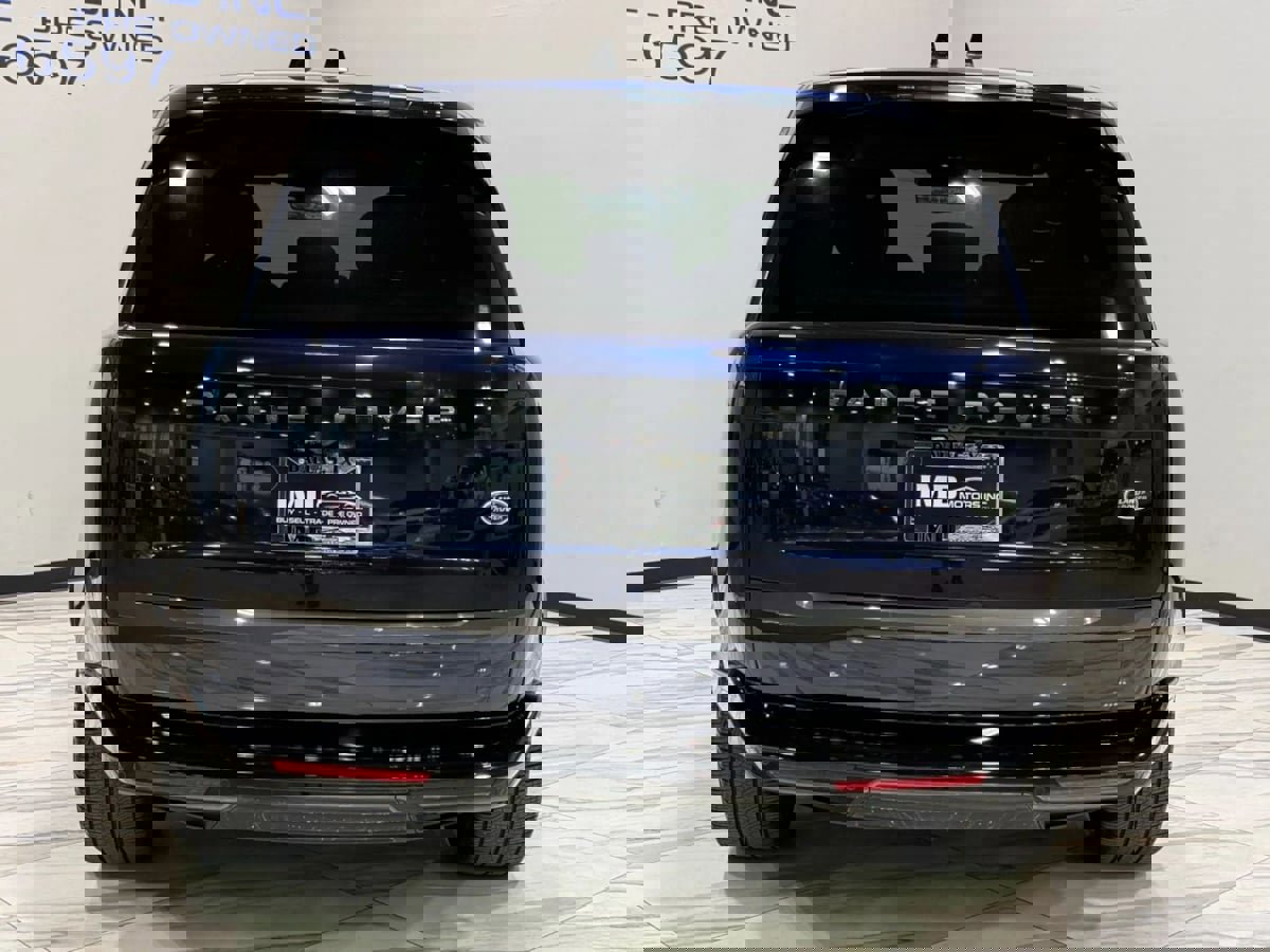 Used 2023 Land Rover Range Rover SE image 7