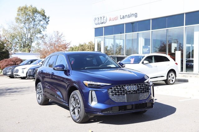 New 2025 Audi Q5 Premium Plus image 1