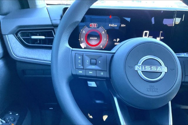 New 2027 Nissan Kicks S FWD image 13