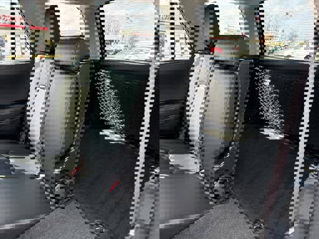 Used 2024 Toyota 4Runner TRD Off-Road Premium image 8