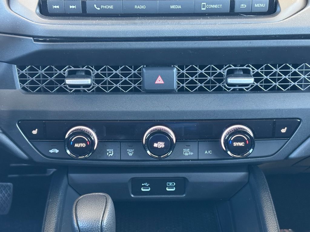 Used 2023 Honda Accord EX image 15