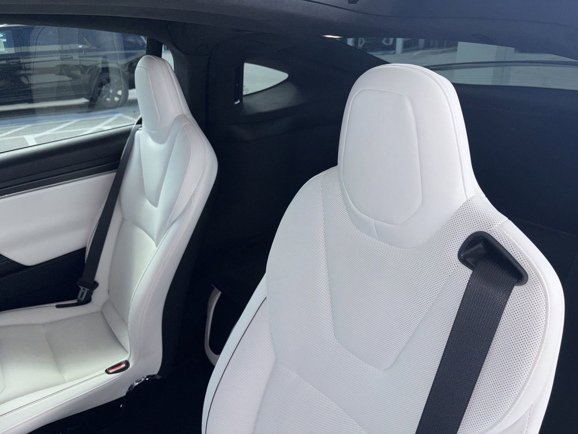 Used 2023 Tesla Model X Plaid image 14