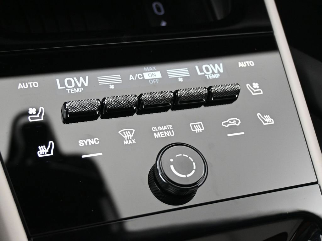 Certified 2026 Porsche Cayenne S AWD/4WD image 14