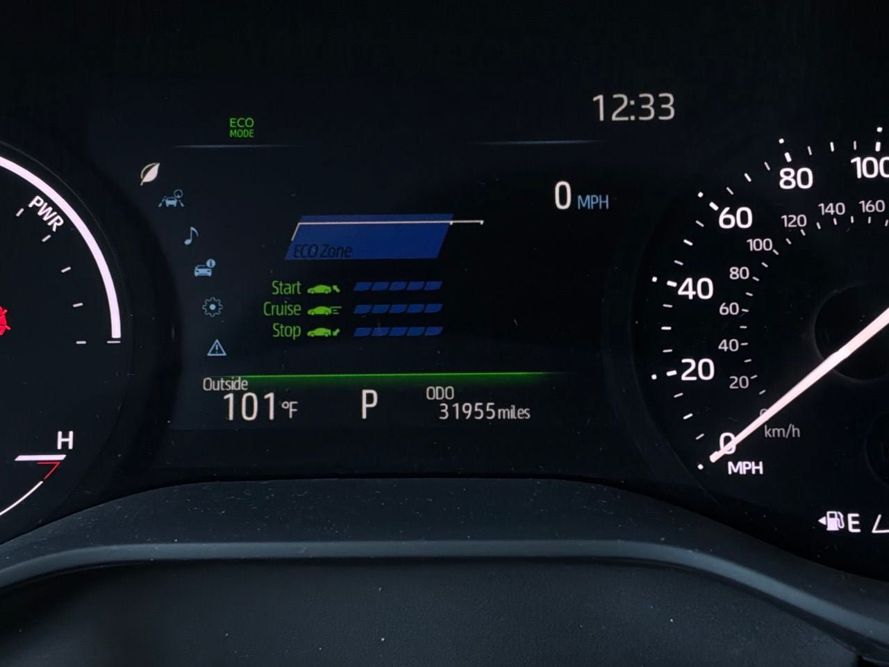 Used 2025 Toyota Sienna XLE FWD image 45
