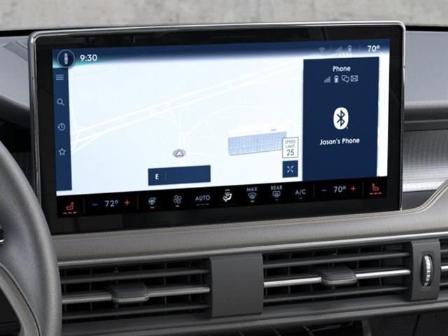 New 2026 Lincoln Corsair Premiere image 14