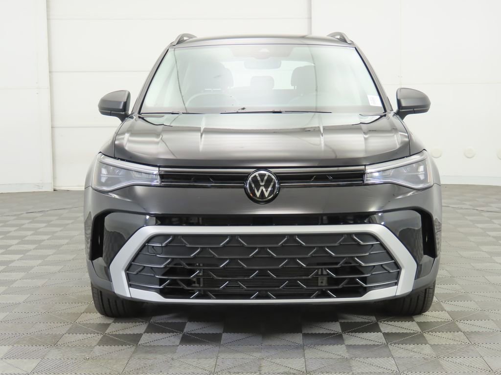 Used 2025 Volkswagen Taos S FWD image 2