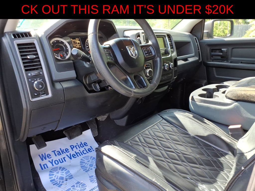 Used 2018 RAM 1500 Express w/ Black Ram 1500 Express Group AWD/4WD image 12