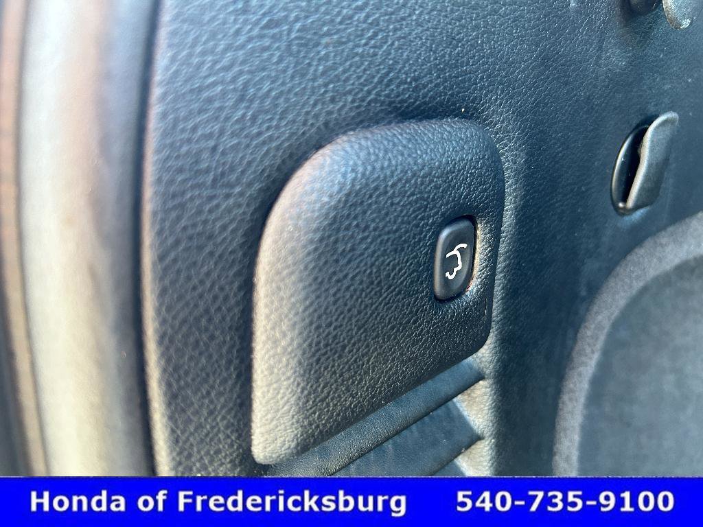 Used 2019 Jeep Grand Cherokee Overland AWD/4WD image 13