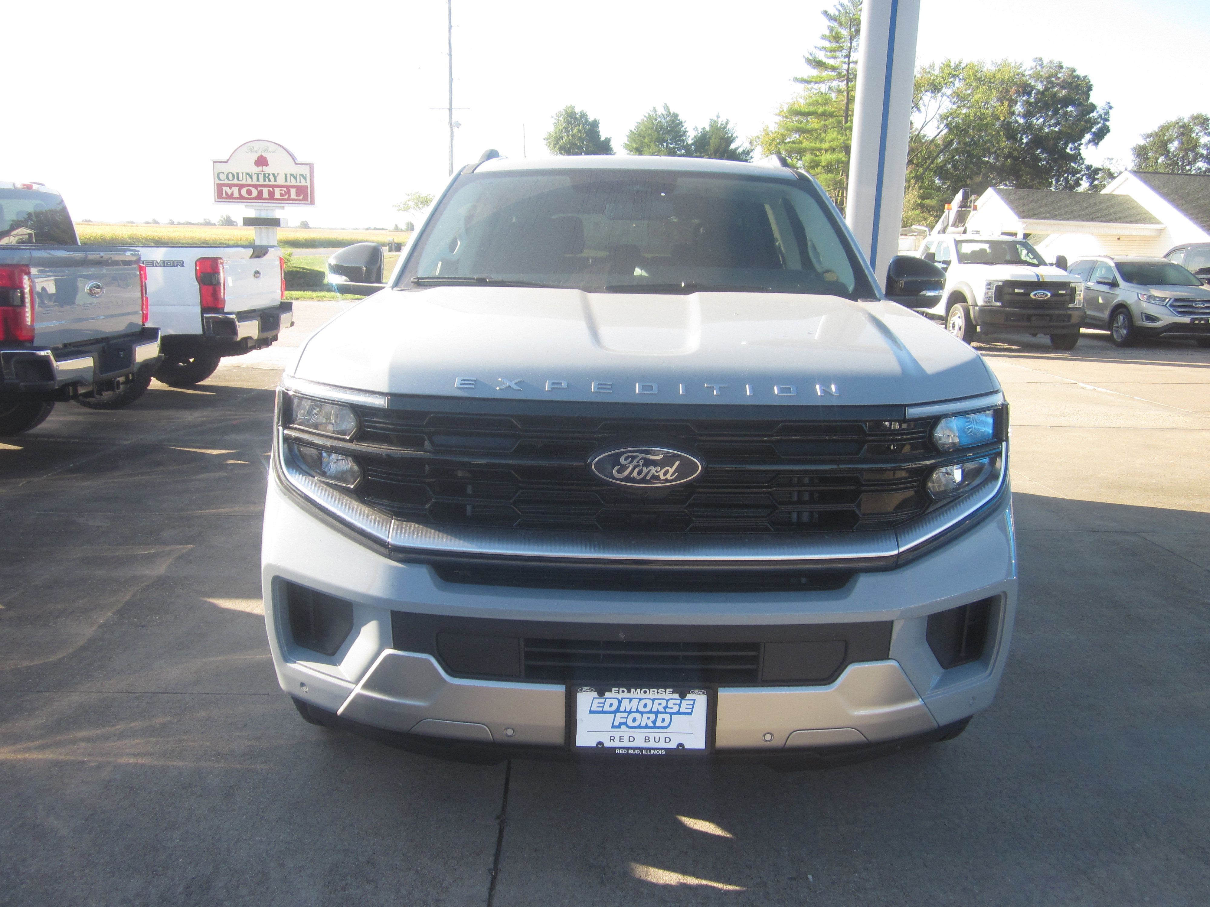 New 2025 Ford Expedition Platinum w/ Driver's Package image 2