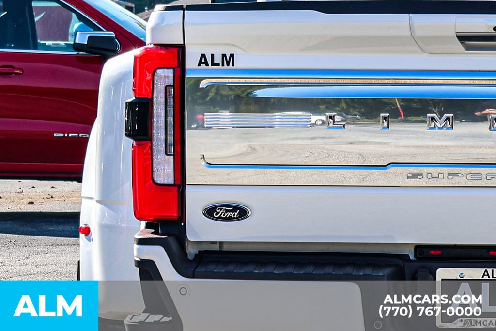 Used 2024 Ford F450 Limited image 13