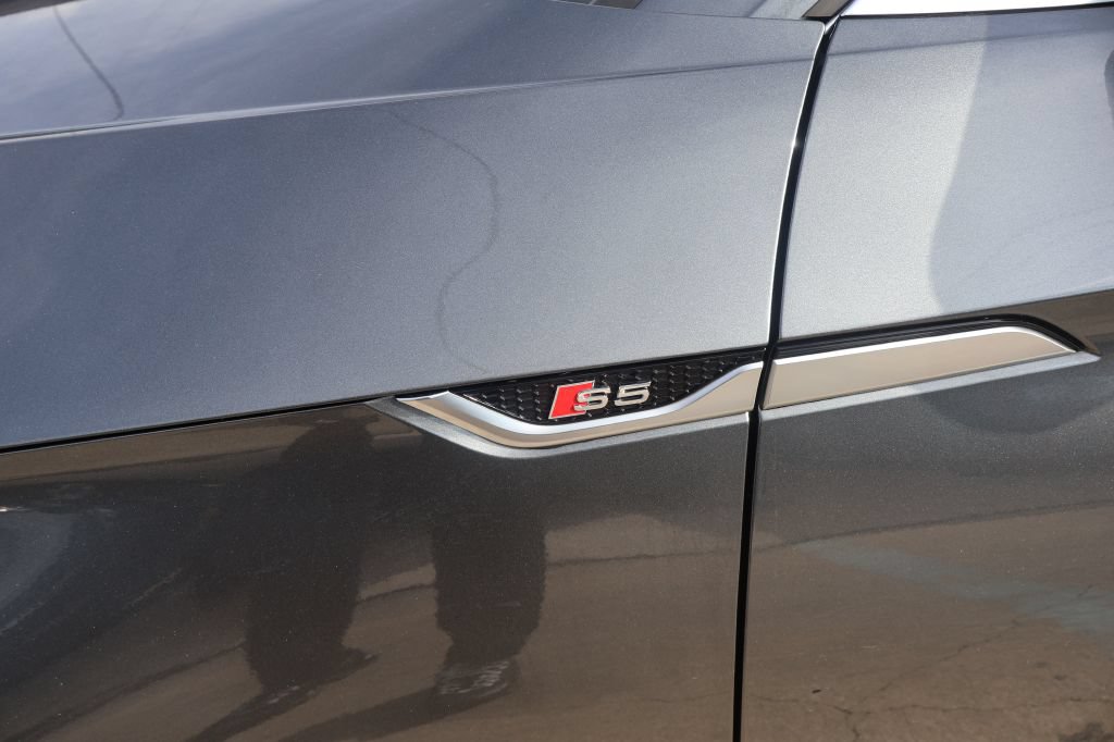 Used 2022 Audi S5 Premium Plus w/ Premium Plus Package AWD/4WD image 5