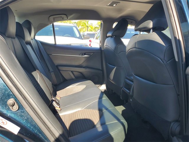 Used 2018 Toyota Camry SE image 29