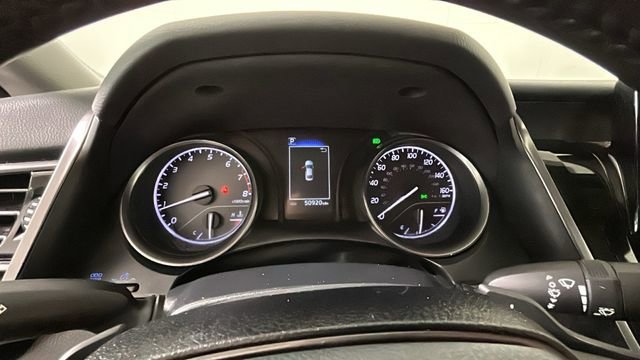 Used 2024 Toyota Camry SE FWD image 18
