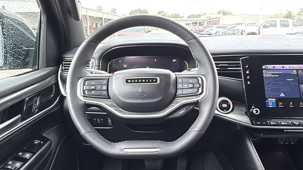 Used 2024 Jeep Wagoneer Series II w/ Flexible Seating Group RWD image 20