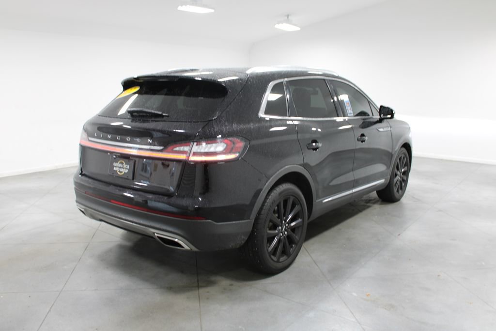 Used 2022 Lincoln Nautilus Reserve w/ Monochromatic Package image 9