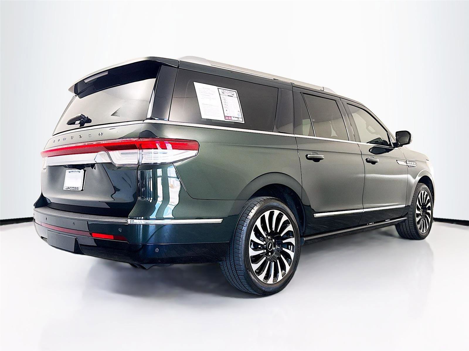 Used 2022 Lincoln Navigator L Black Label AWD/4WD image 45