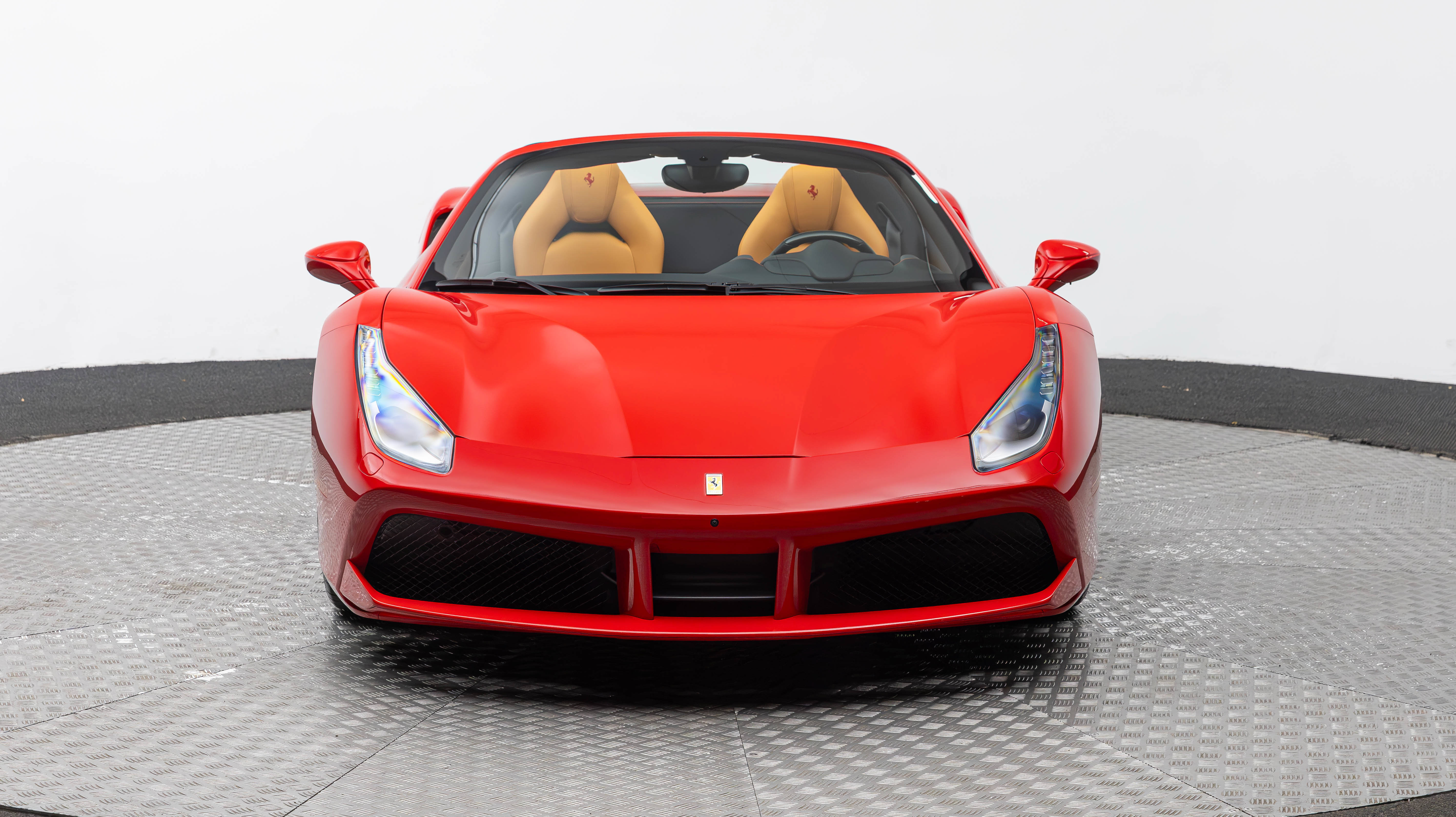 Certified 2019 Ferrari 488 Spider RWD image 9