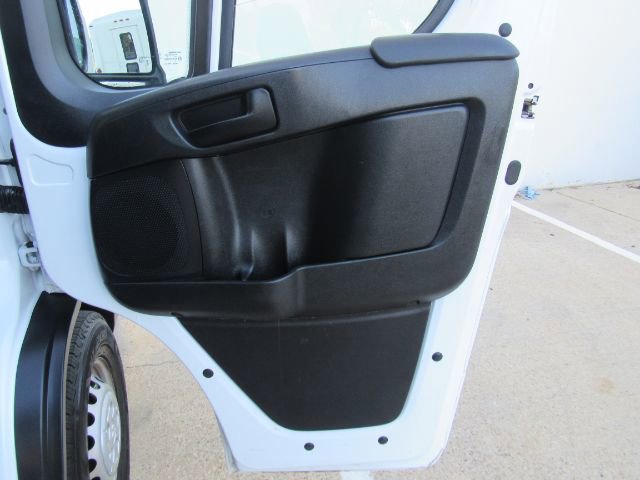 Used 2025 RAM ProMaster 2500 w/ Convenience Group image 21