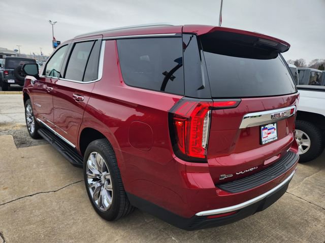 Used 2023 GMC Yukon SLT w/ SLT Luxury Package image 4