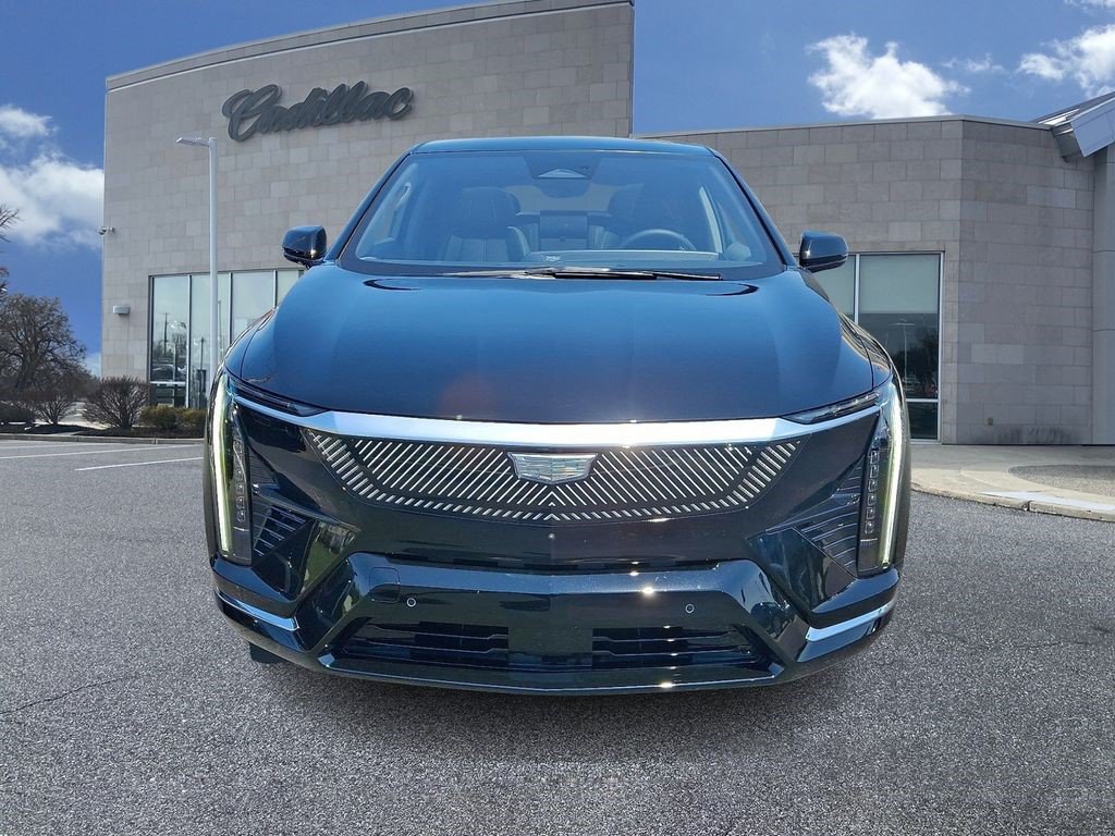 Certified 2026 Cadillac Optiq Luxury 1 AWD/4WD image 2