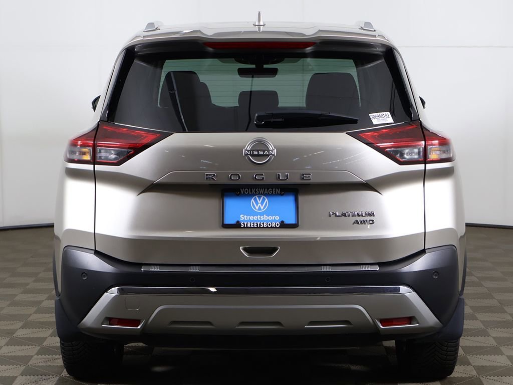 Used 2023 Nissan Rogue Platinum w/ Platinum Premium Package AWD/4WD image 14