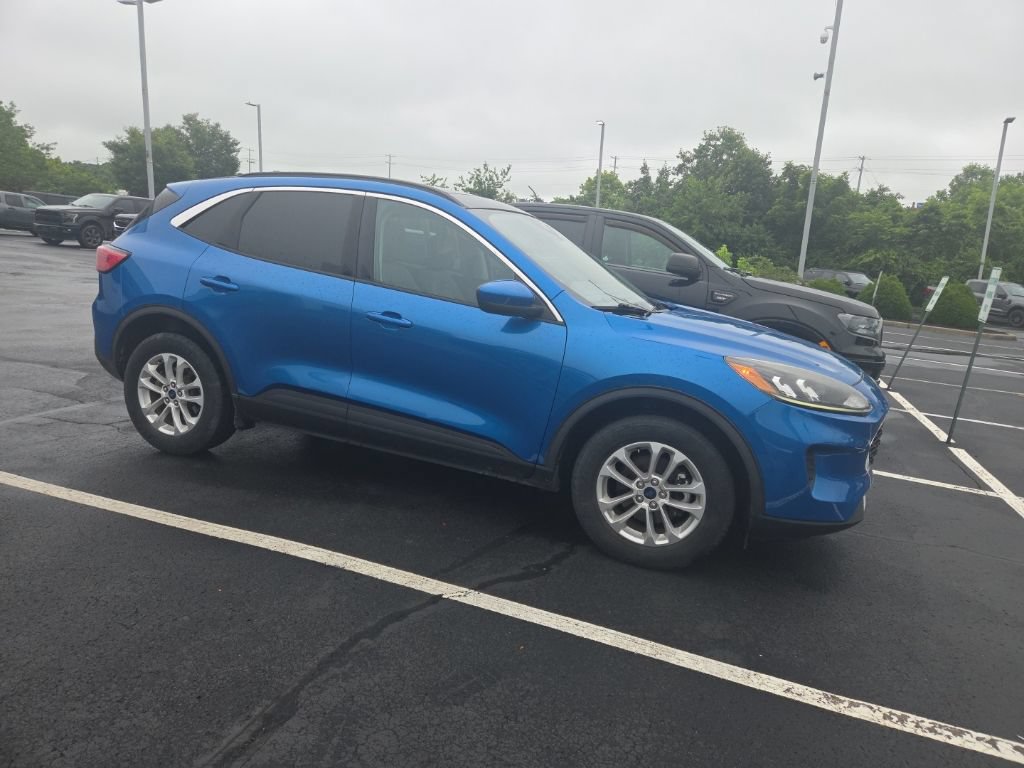 Used 2020 Ford Escape SE AWD/4WD image 3