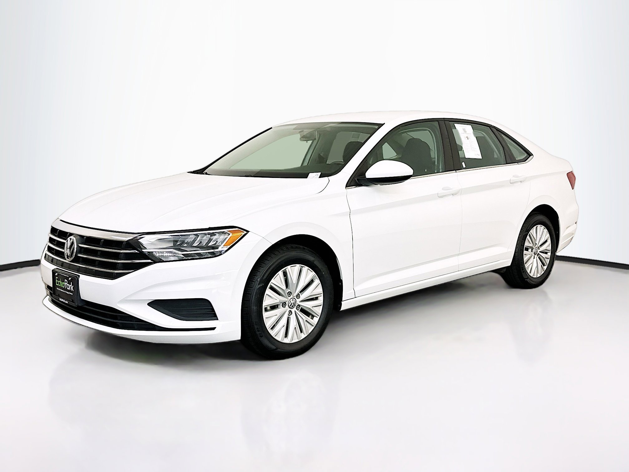 Used 2020 Volkswagen Jetta S image 3