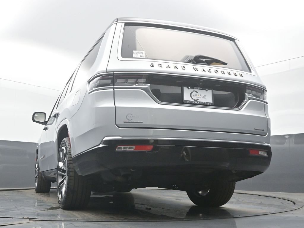 Used 2023 Jeep Grand Wagoneer Series III image 51