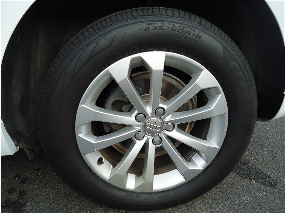 Used 2015 Audi Q5 2.0T Premium Plus w/ Technology Package AWD/4WD image 30