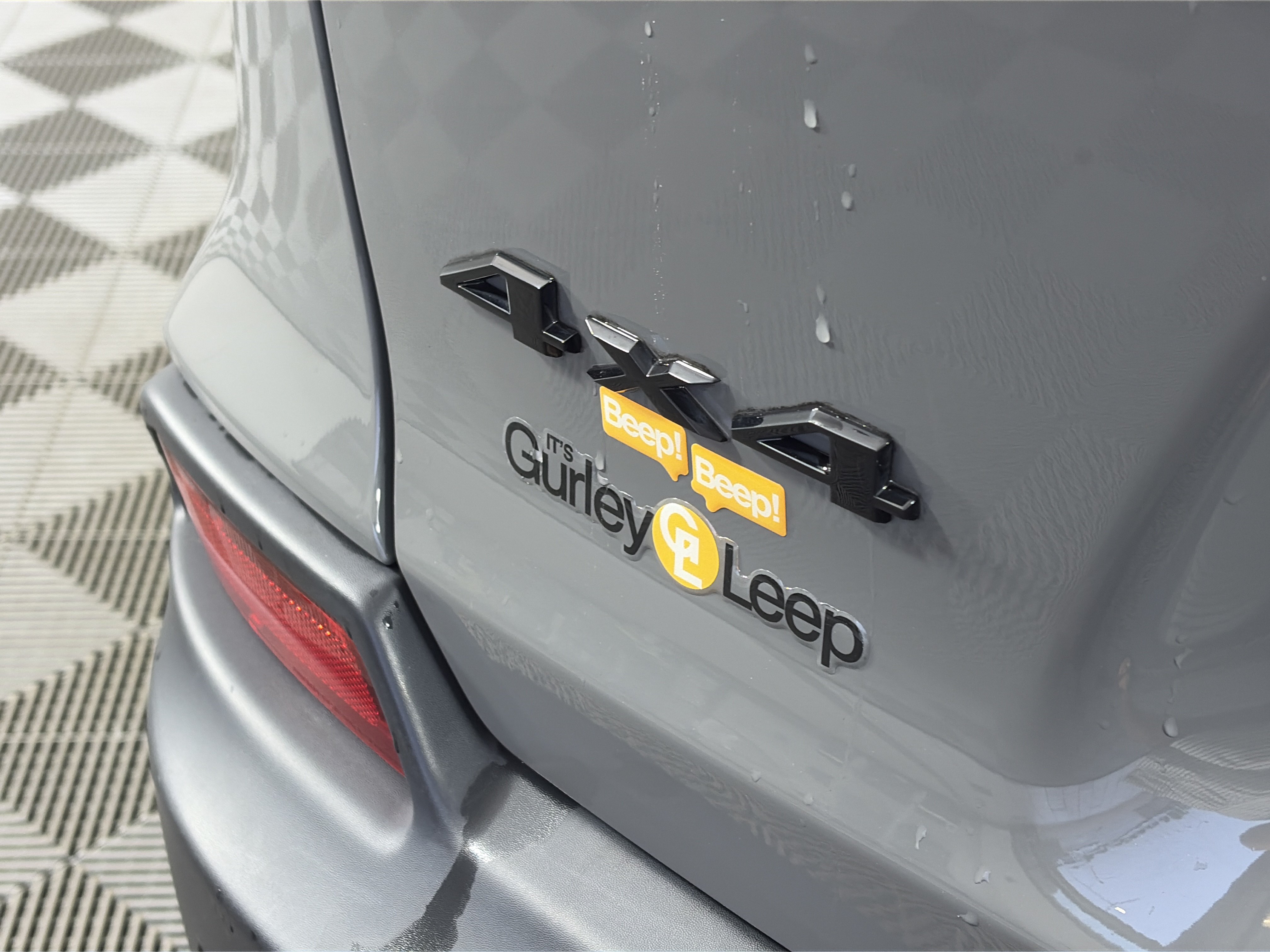 Used 2023 Jeep Cherokee Altitude Lux AWD/4WD image 16