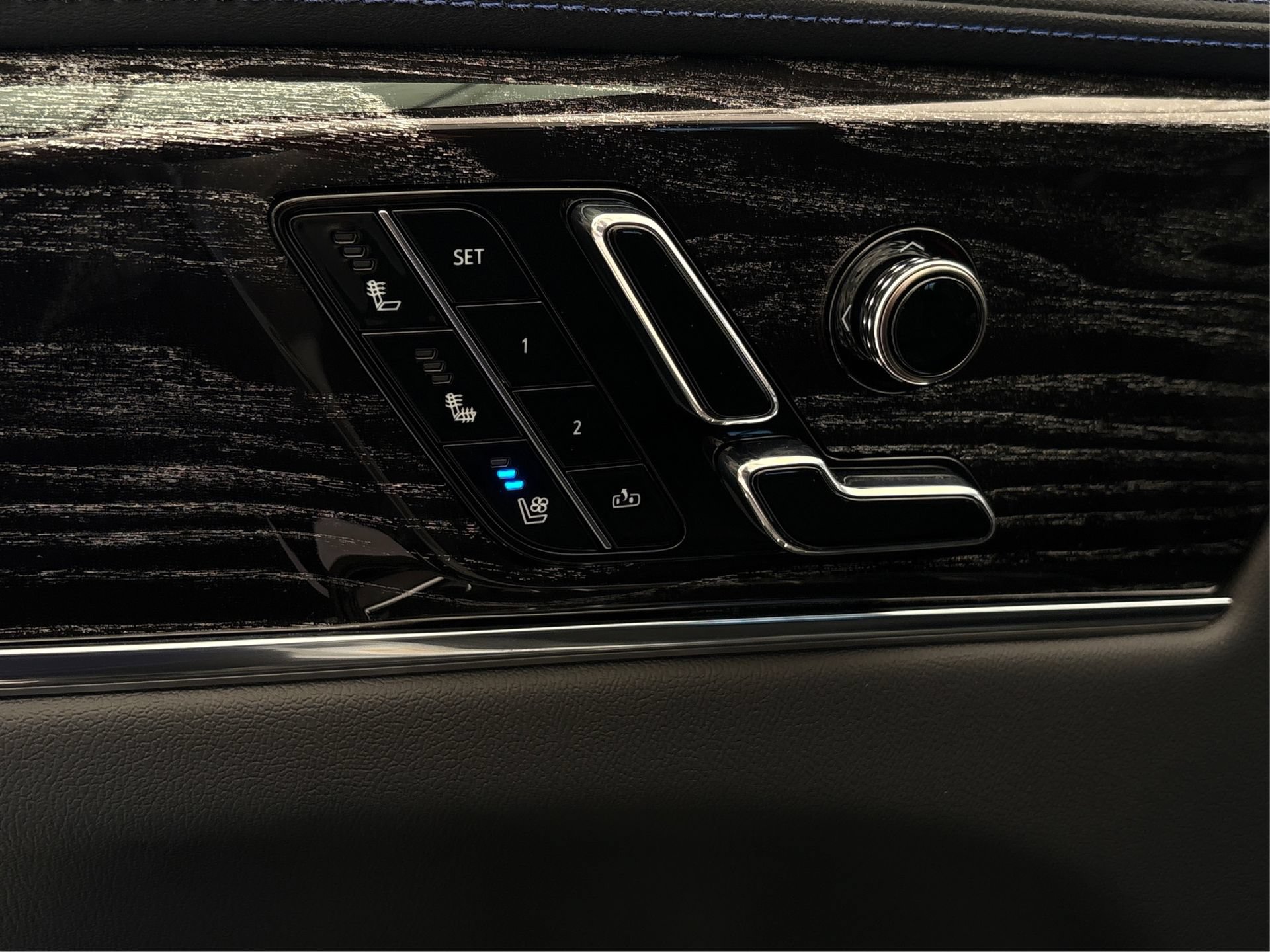 New 2026 Cadillac Escalade IQ Sport 1 AWD/4WD image 30