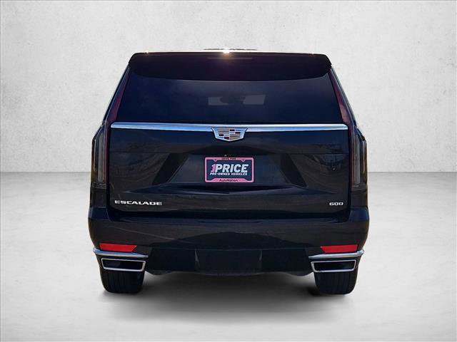 Used 2023 Cadillac Escalade Premium Luxury image 7