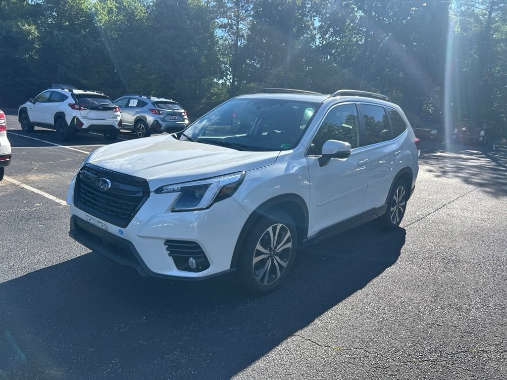 Used 2023 Subaru Forester Limited AWD/4WD image 11