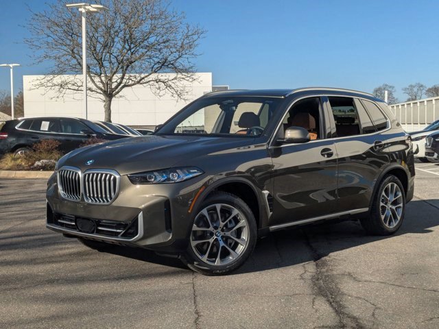 New 2026 BMW X5 xDrive50e w/ Climate Comfort Package