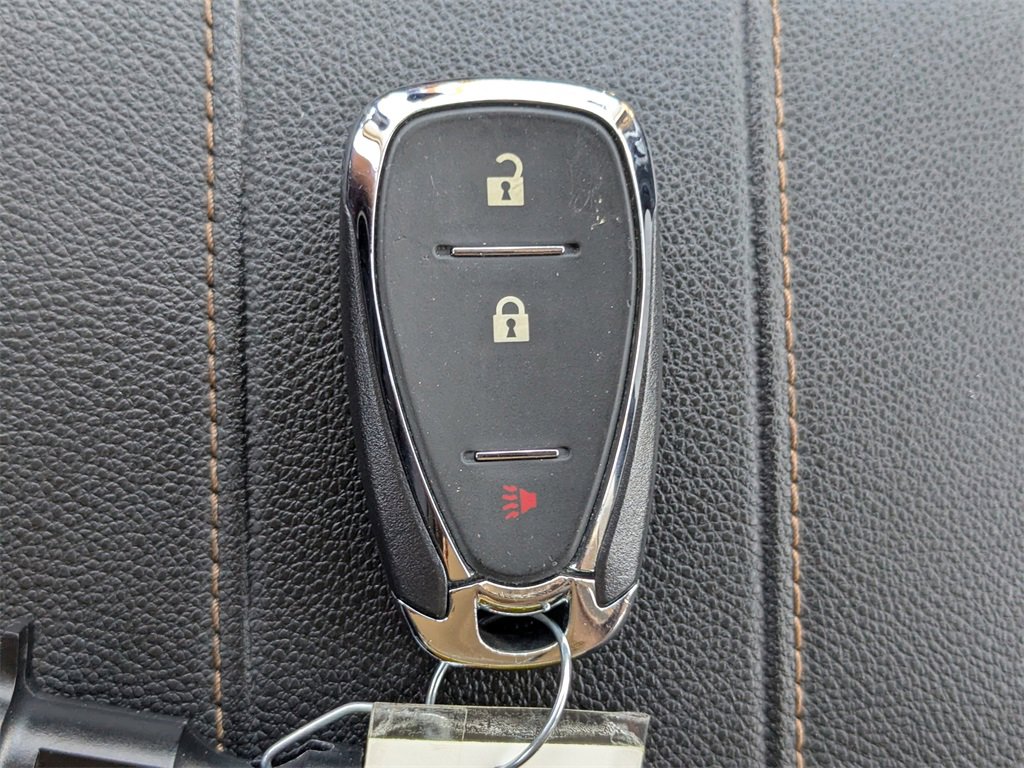 Certified 2021 Chevrolet Traverse LS image 24