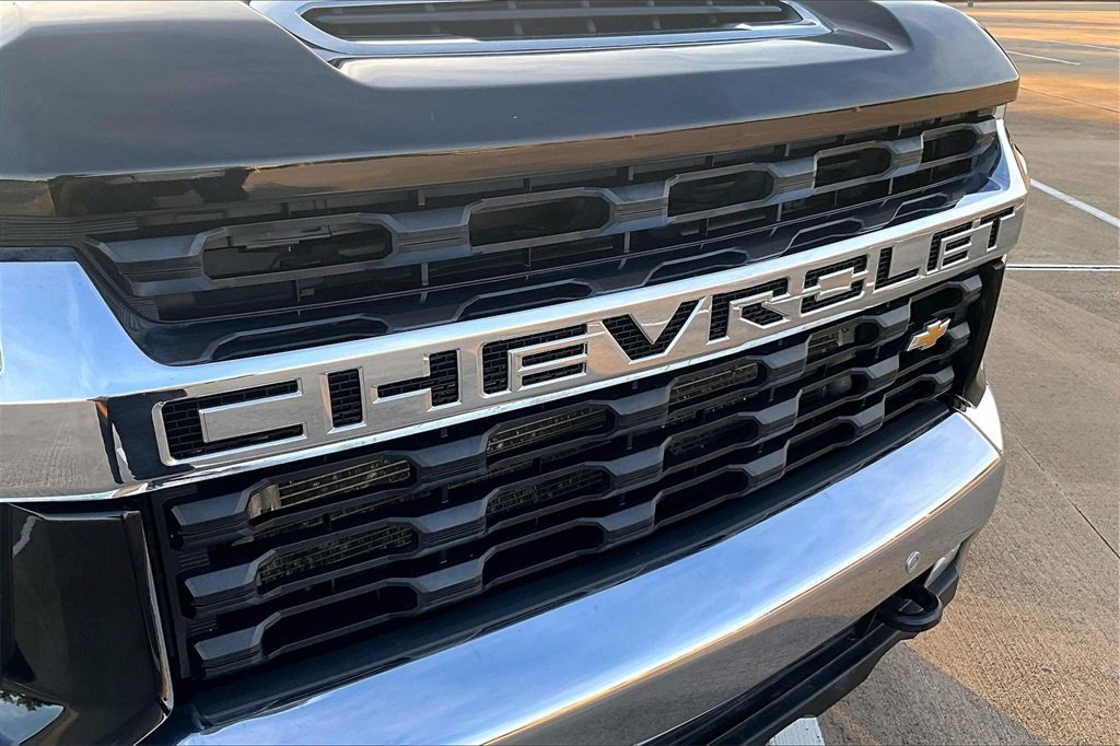 Used 2023 Chevrolet Silverado 3500 LT w/ Texas Edition image 32