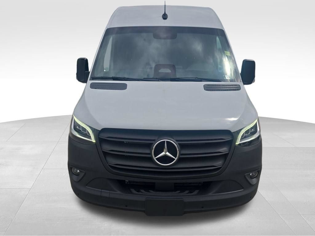 New 2026 Mercedes-Benz Sprinter 3500 image 8