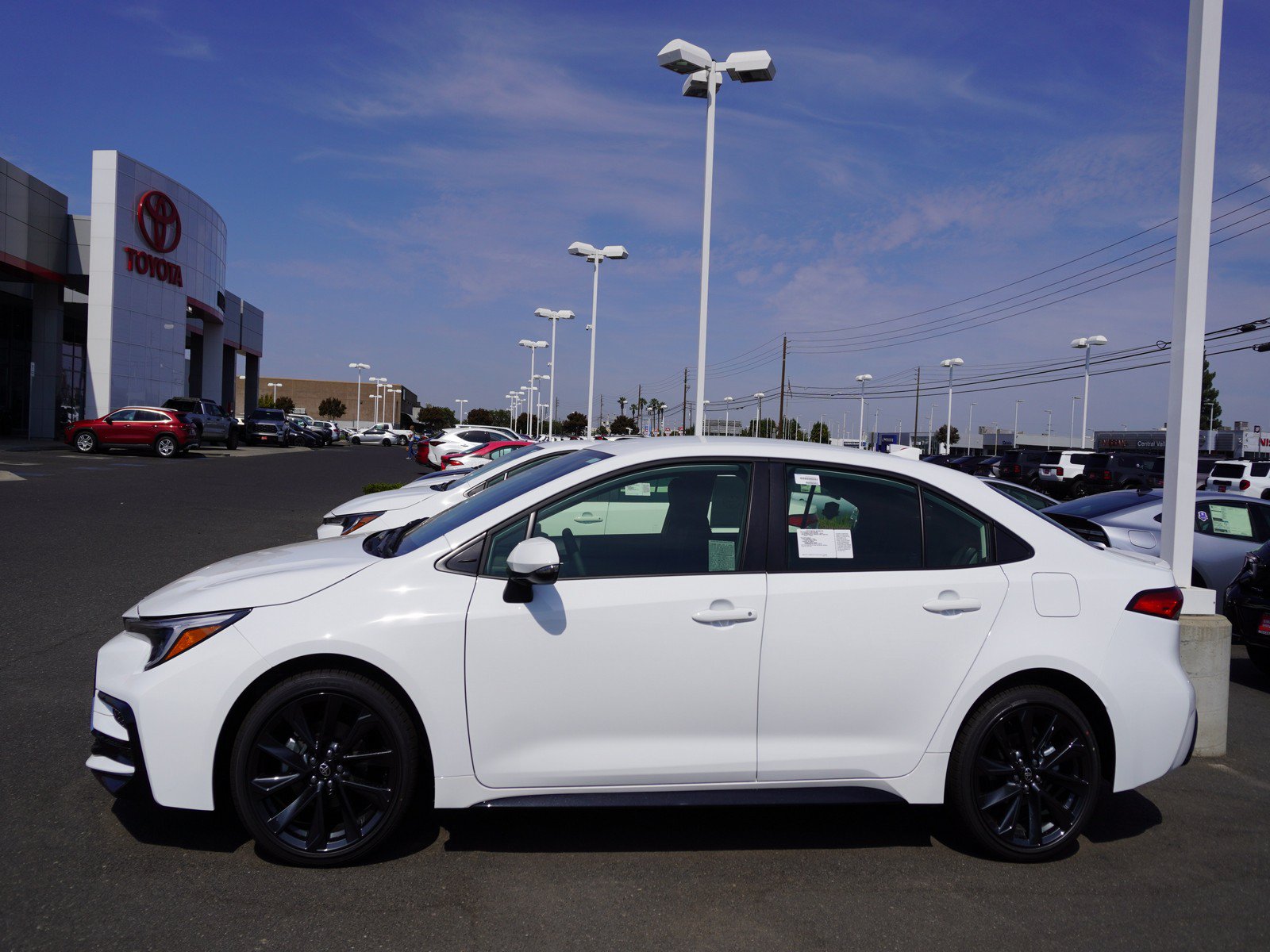 New 2027 Toyota Corolla SE FWD image 6