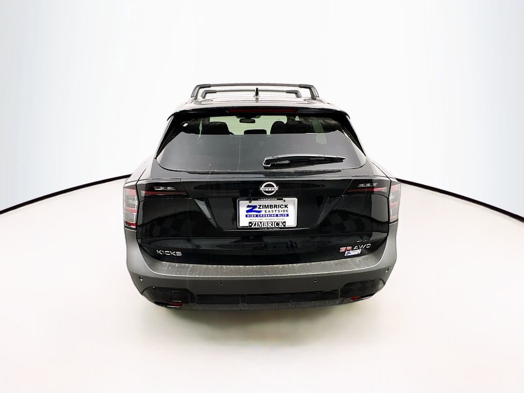 New 2026 Nissan Kicks SR w/ Cold Weather Package AWD/4WD image 6