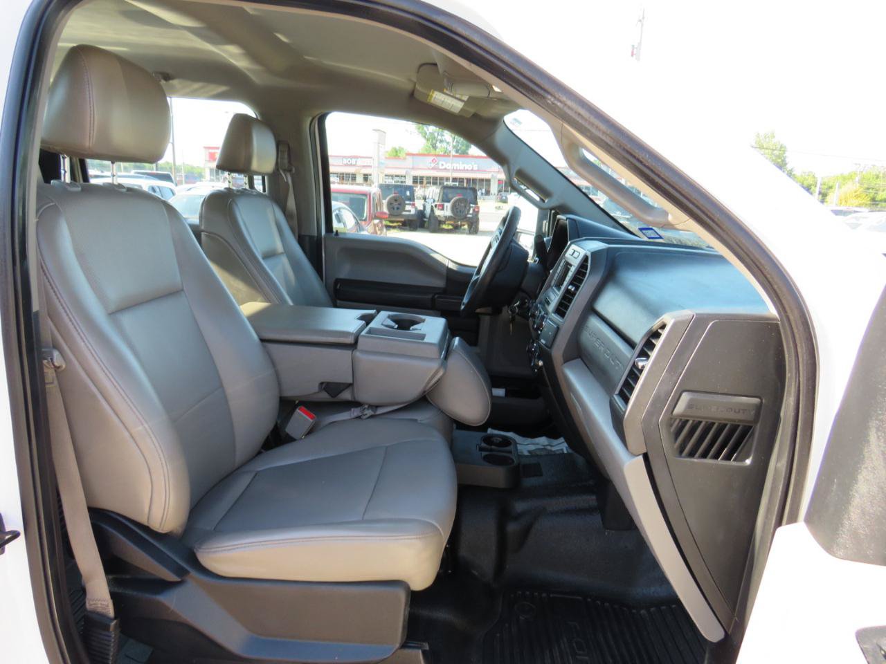 Used 2018 Ford F250 XL w/ Power Equipment Group AWD/4WD image 15
