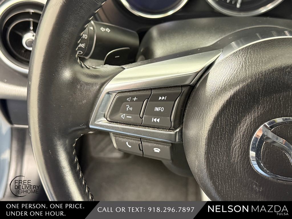 Used 2020 MAZDA MX-5 Miata Grand Touring w/ Appearance Package RWD image 25