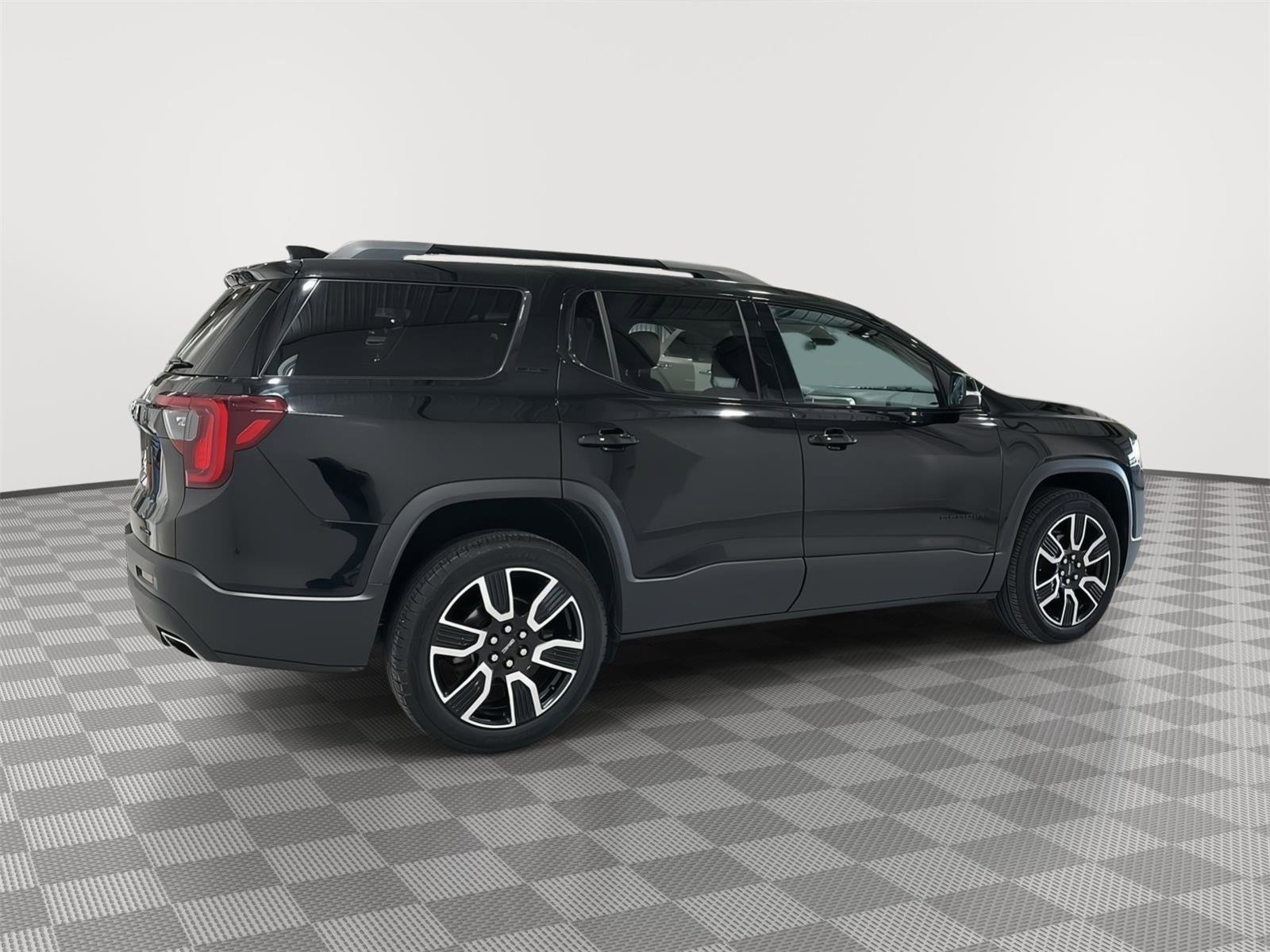 Used 2021 GMC Acadia SLE w/ Elevation Edition image 6